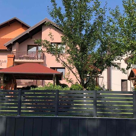 Apartments Dedic Dubrave Gornje Kültér fotó